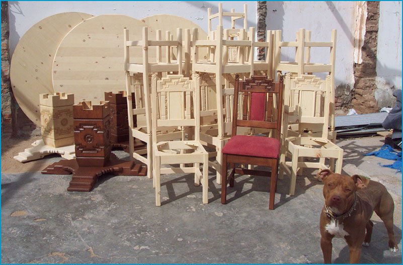 Bear Creek Dining Set