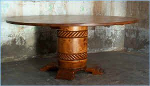 La Corona Dining Table