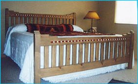 New Mexico King Size Bed Red and White Accent Bullet